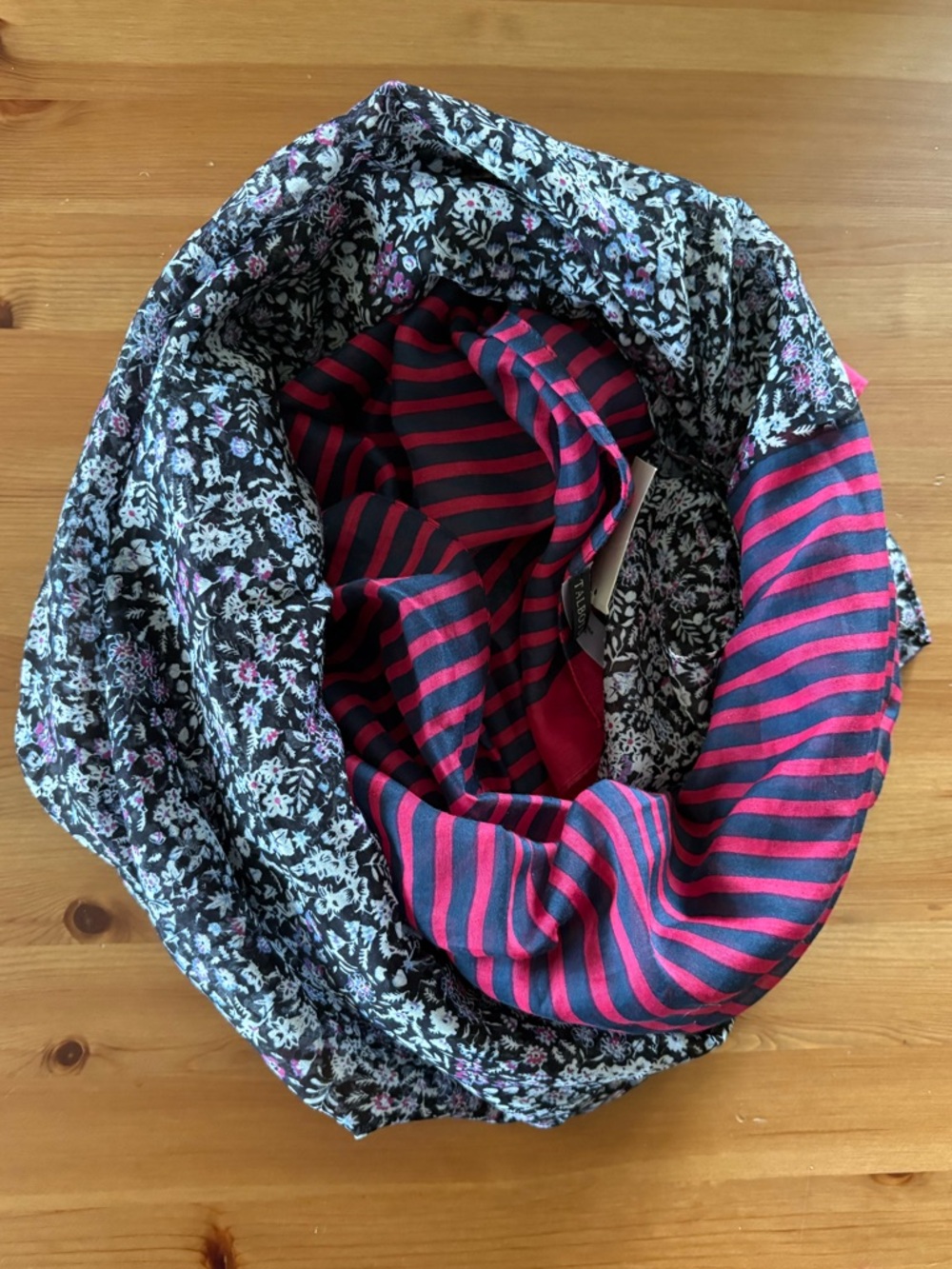 Talbots Scarf Dual Pattern Stripe Floral Red Blue Cotton Silk Scarf NWT